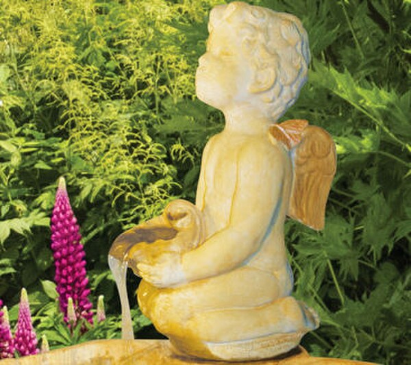 Smiling Cherub Garden Piped Spouting Water Feature Statue Pond