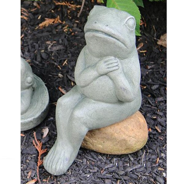 Sitting Prince Frog Wants a Kiss Statue Waiting garden sculpture artwork