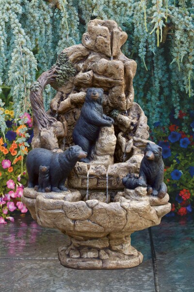 Bear Fountain Cayon Waterfall Detailed Stain Realistic Finishing Statue