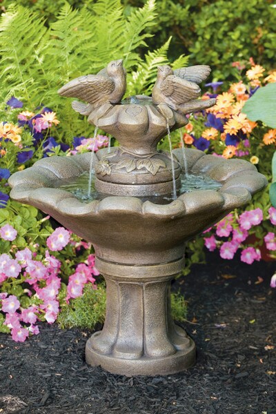 Doves Of Love On Flower Shell Fountain Stone Birds Romance Decor