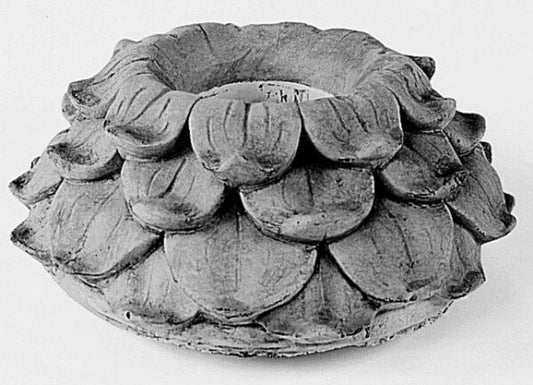 Concrete Leaf Gazing Globe Collar - Fits a 10 or 12 inch globe