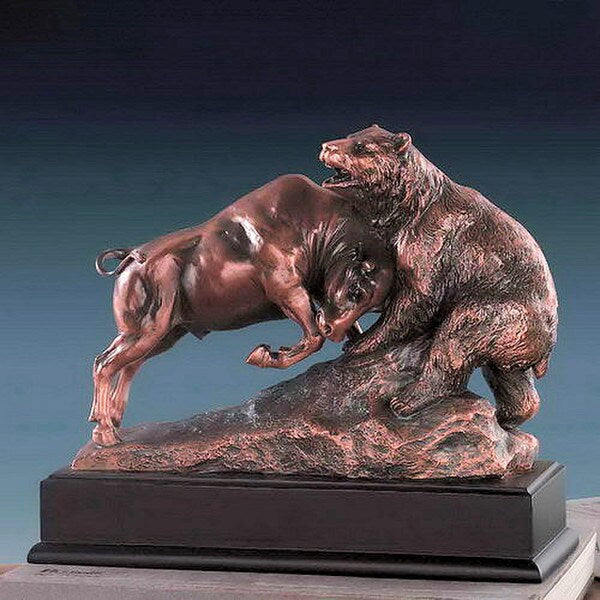 Bear and Bull In Fight Classic Statue Stock Market Presentation Gift