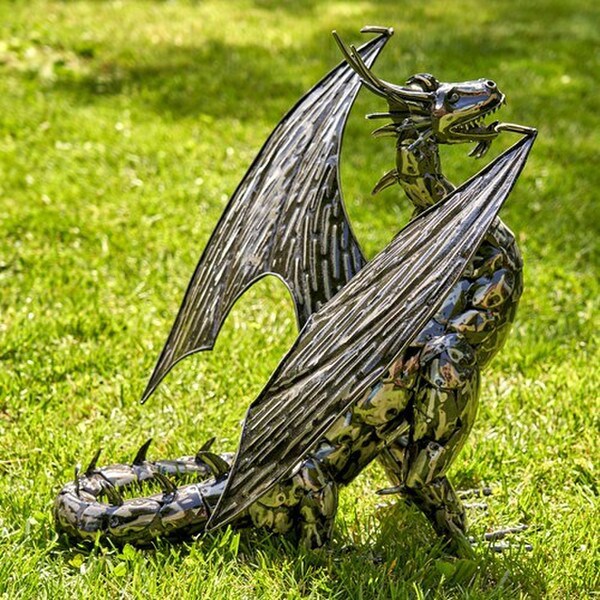 Ominous Dragon Statue Forged Iron Sculpture Halloween Decoration