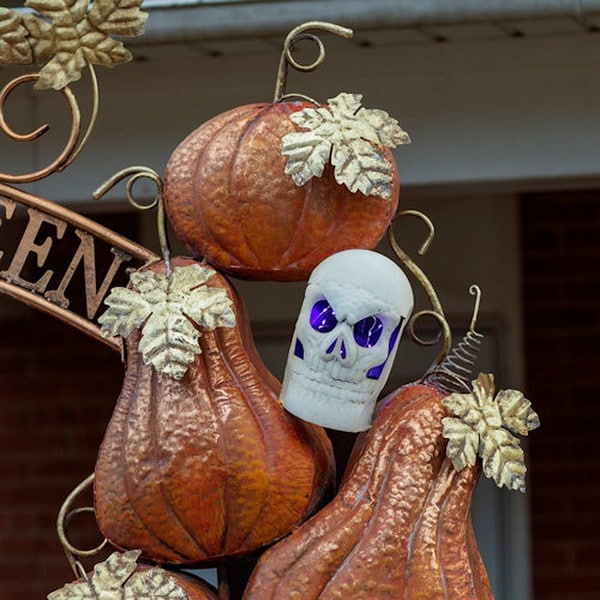 Happy Halloween Arch with Pumpkins and Skulls