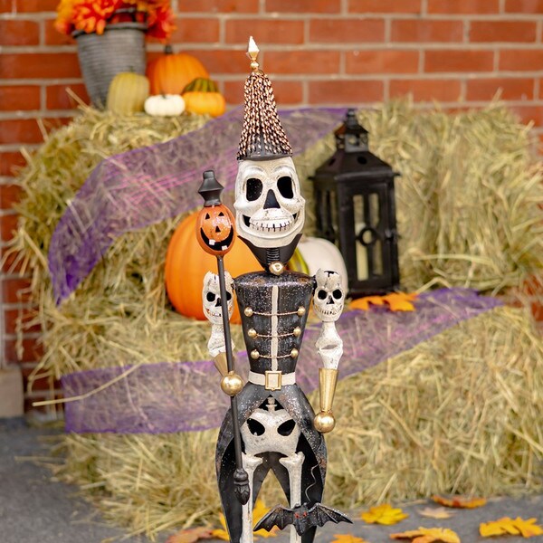 Halloween Skeletons Soldiers with Staffs 36"