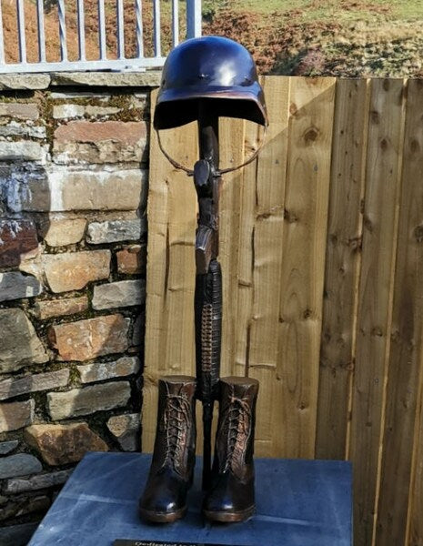 Battle Cross Boots Statue Bronze Custom Helmet Rifle Gun Memorial