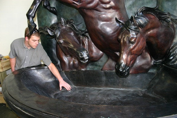 Estate sized three horse wall fountain - Huge Outdoor centerpiece