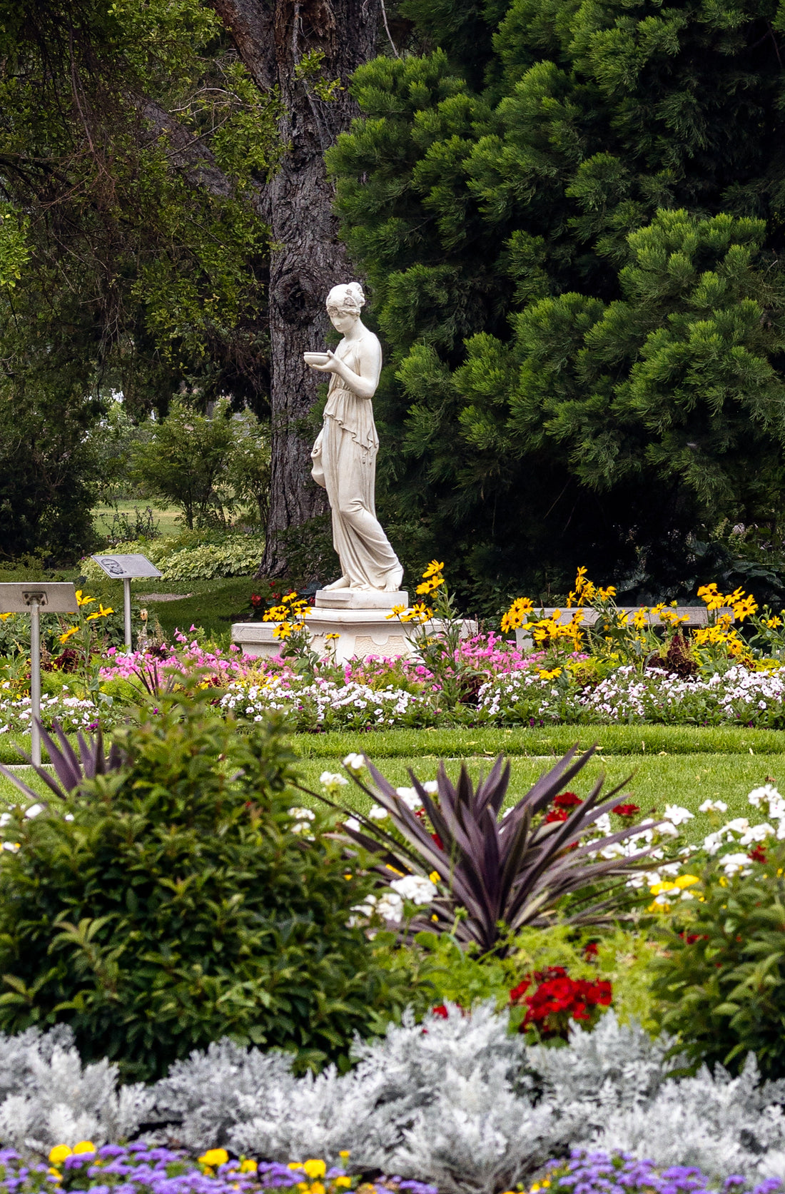 Why Choose Cast Stone for Your Home & Garden Decor USA Made Stone Sculpture