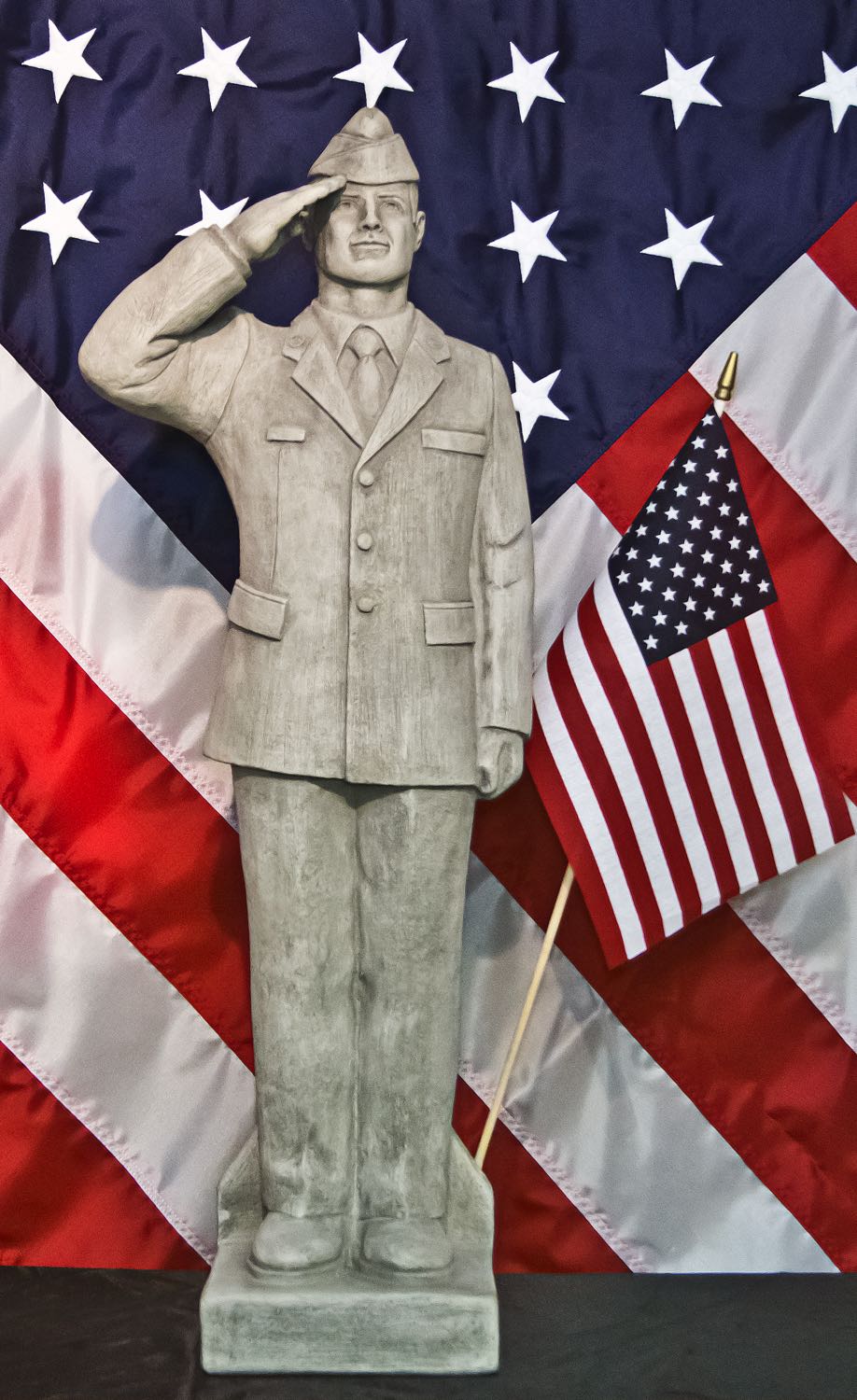 Air Force Soldier Saluting with American Flag Statue Military Sculpture