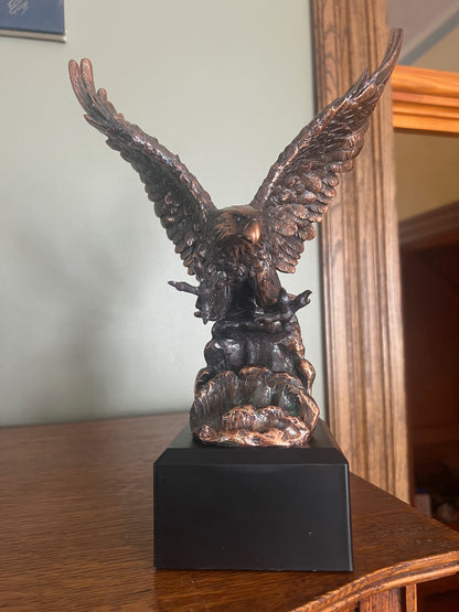 Awards Courage in Flight Eagle Bronze Resin Statue