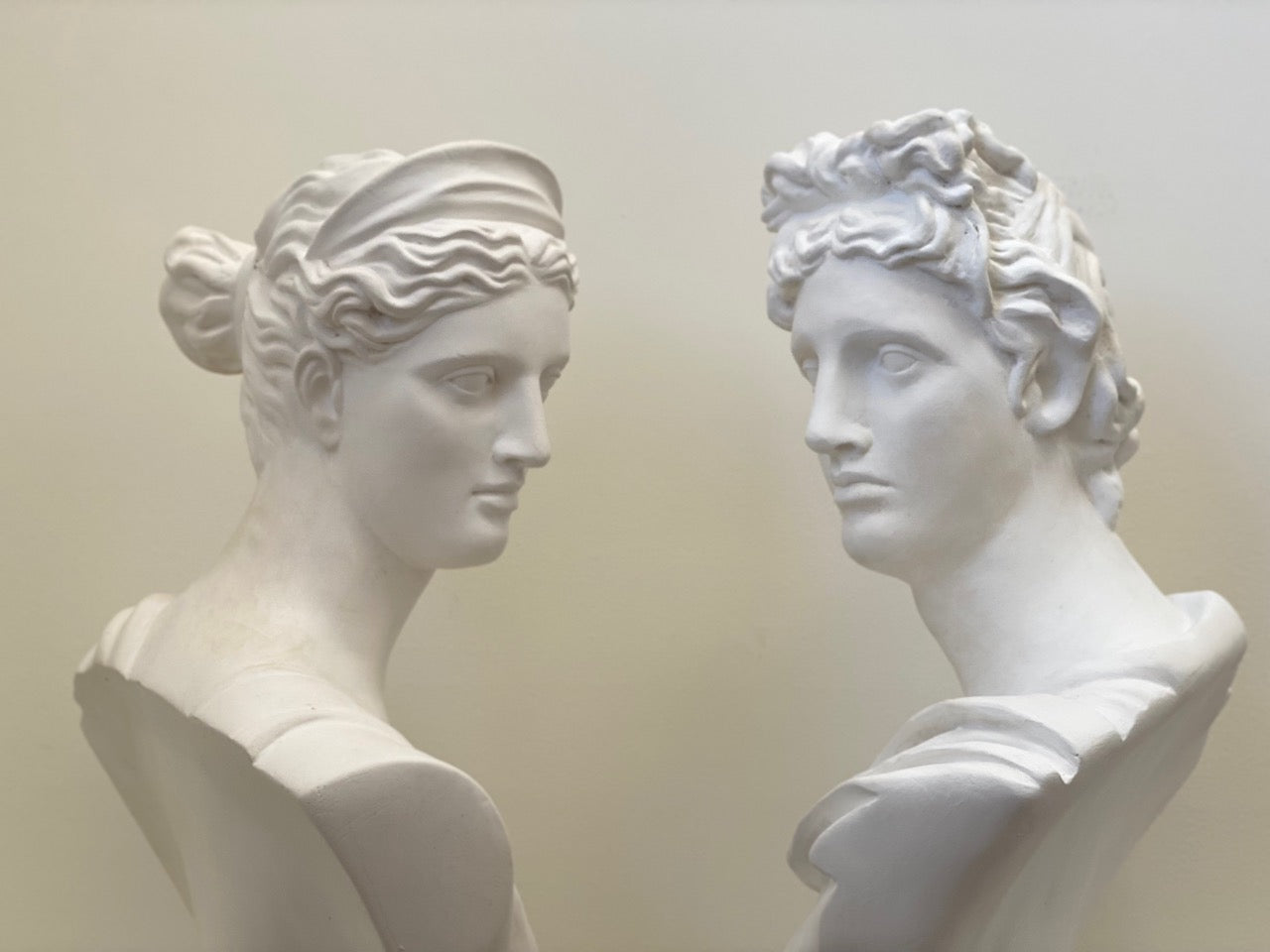 Apollo & Diana Plaster Busts – Classical Greek & Roman Sculptures Set Pair Close up of faces