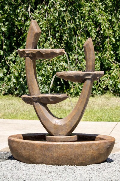 Aspire fountains asymmetrical fashion somthing great glistening waters