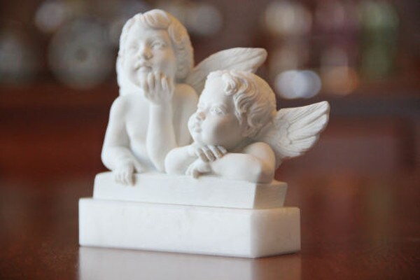Raphael Angels Sculpture Renaissance Masters statue statuary gift figurine