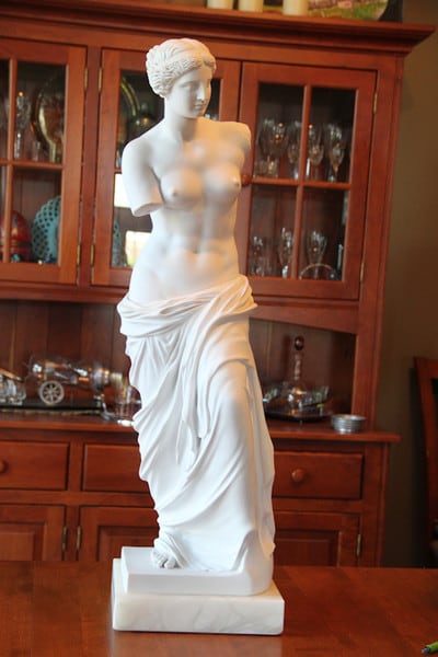Armless Muse Venus De Milo Marble statue Aphrodite of Melos sculpture