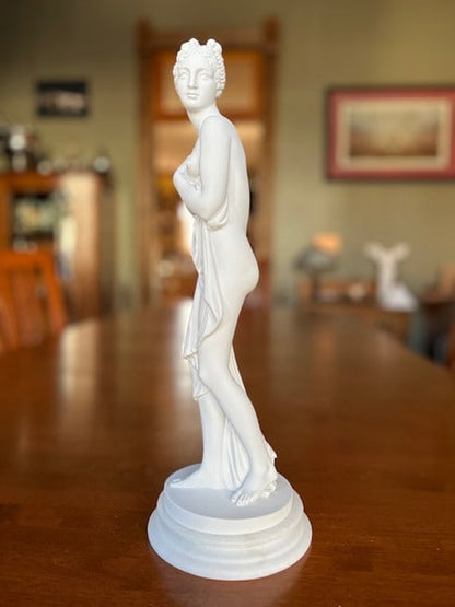Marble Venus Italica Bather Statue by Canova Sculptures Reproductions