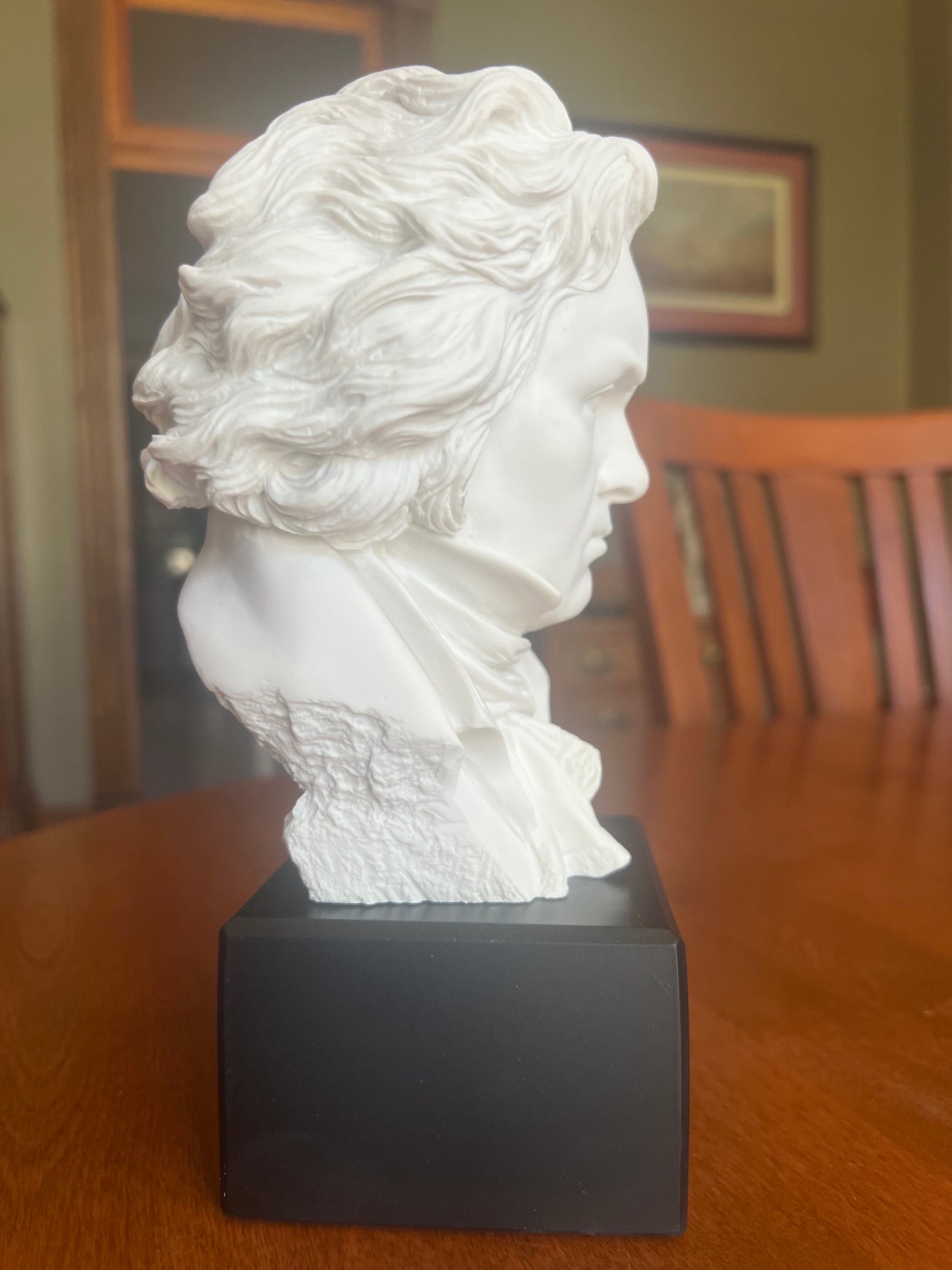 Beethoven bust close up detailed face classical composer statue side veiew
