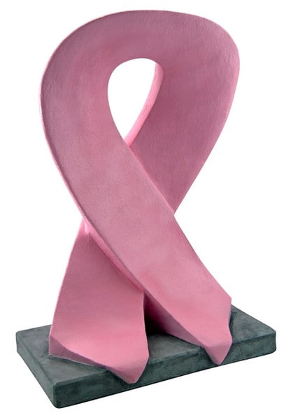 Statue symbol of hope and solidarity in the fight against breast cancer