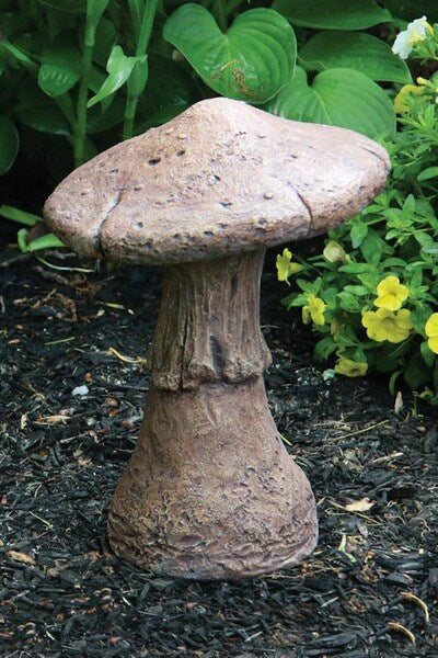 Kennette Mushroom Statue Square Pennsylvania statuary sculptures