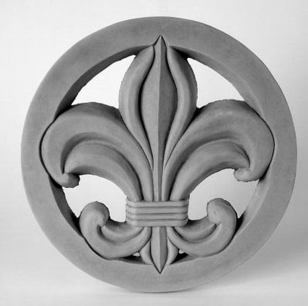 Fleur De Lis Accent Stepstone