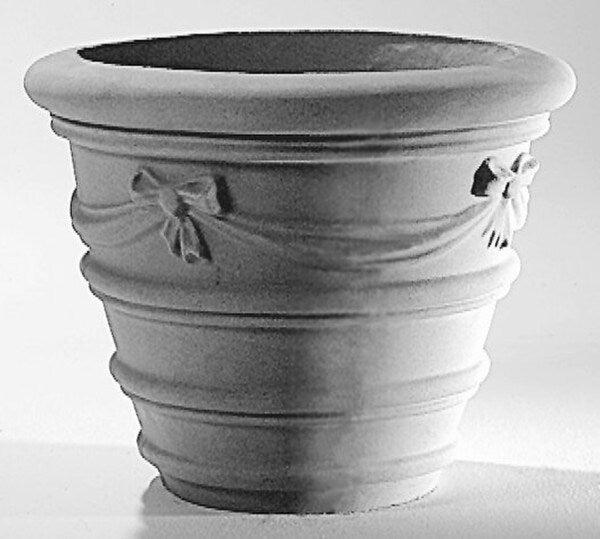 Cardiff Vase 16 Inches Wide