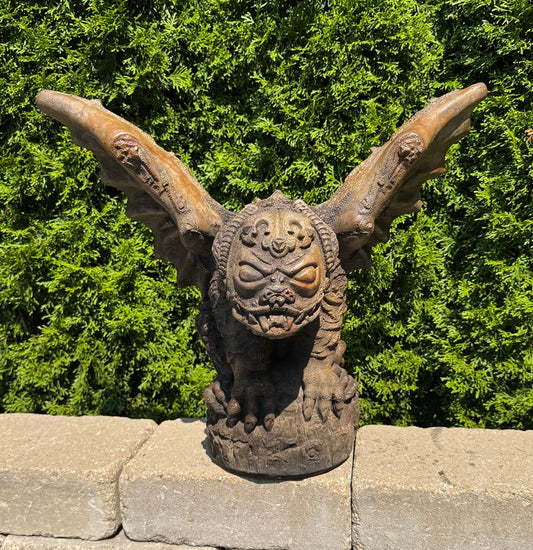 Cement Gargoyle Statue fierce bulldog face sculpture bat Gothic cement