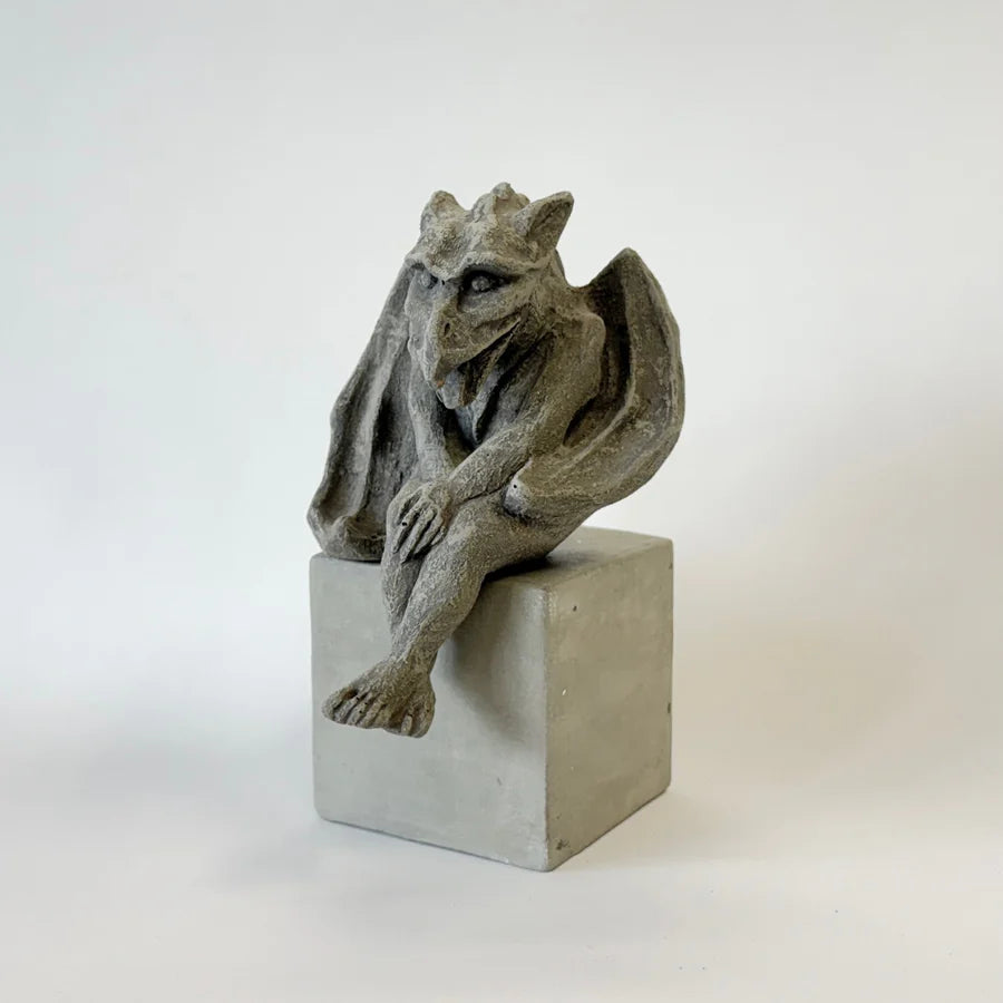 Notre Dame style gargoyle sitting on cube shelf sitter garden statue concrete 