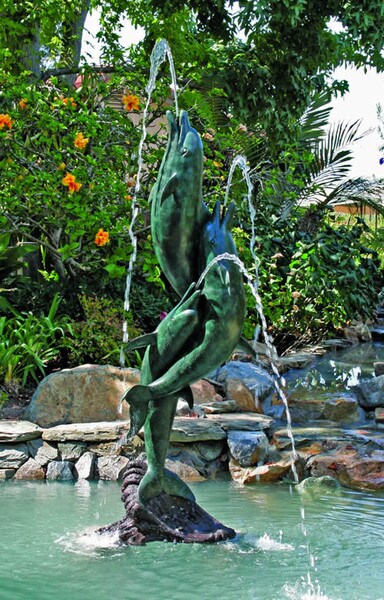 Entwined Dolphins Sculpture Fountain water Feature Grand Scale Trio