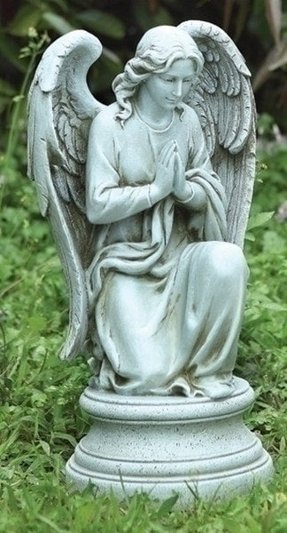 Classical Praying Angel Statue