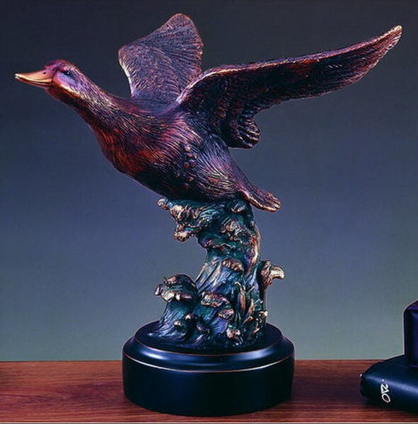Duck in Flight Hunting Awards Trophies base naturalist Sculpture