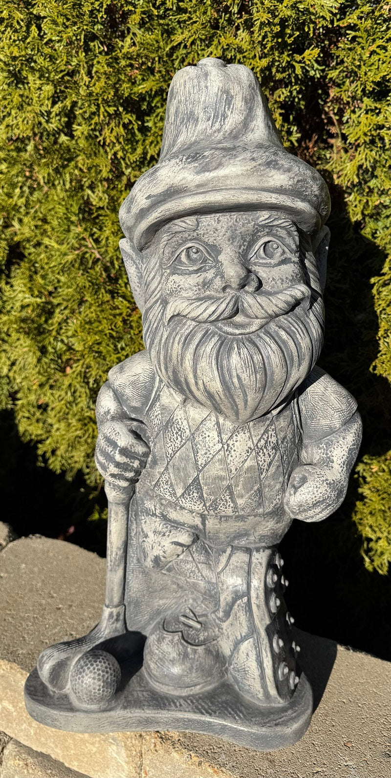 Golfer Garden Gnome Statue good humor for your garden or backyard golfing