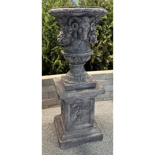 Grand ram’s head estate garden urn on pedestal Classical cast stone architectural urn sculpture for formal gardens, entryways and landscapes.