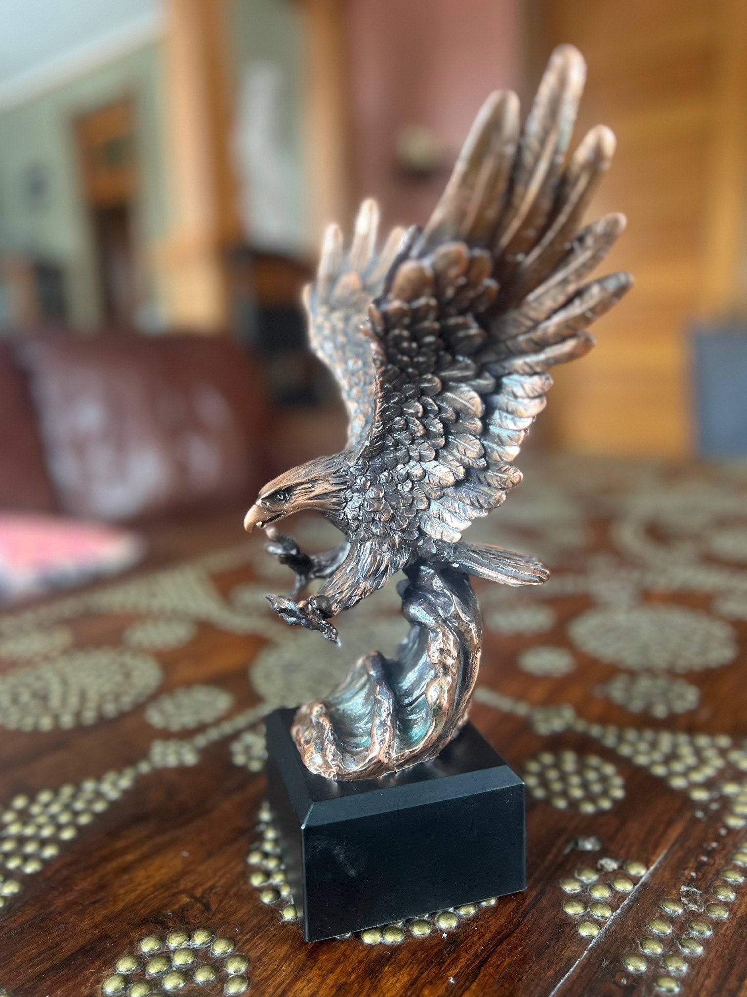 Side view of Soaring Freedom Eagle Sculpture Award