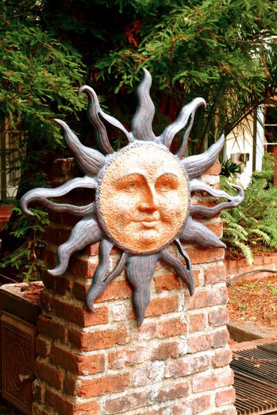 Rising Sun Wall Plaque Aluminium Garden Hanging Large Scale Sunny