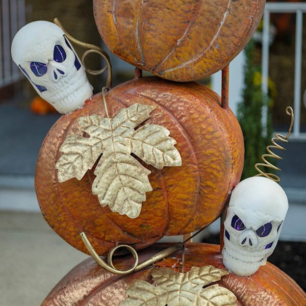 Happy Halloween Arch with Pumpkins and Skulls
