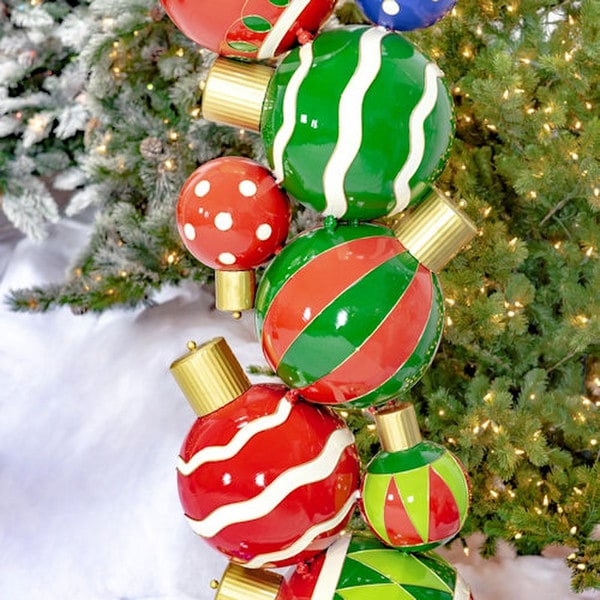 Archway with Santa's Elves Christmas Sculpture