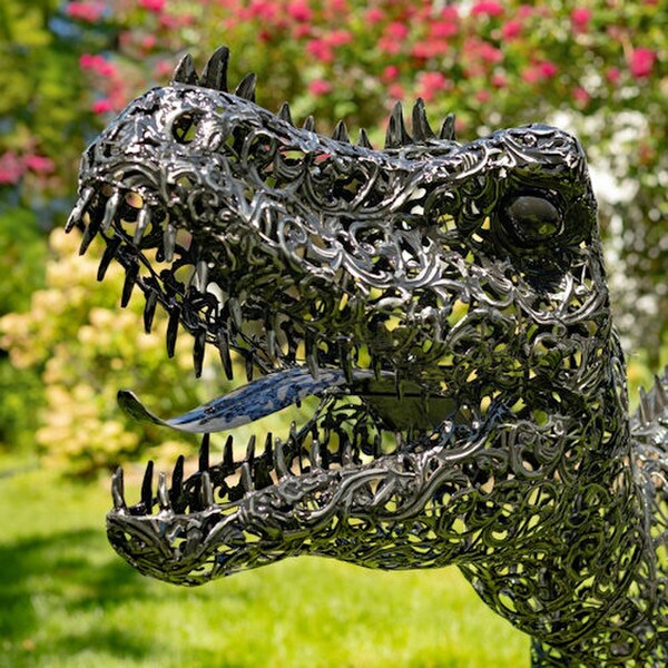 Mighty Crouching Dinosaur Metal Beast Titanic Tyrant Rex Steel Sculpture
