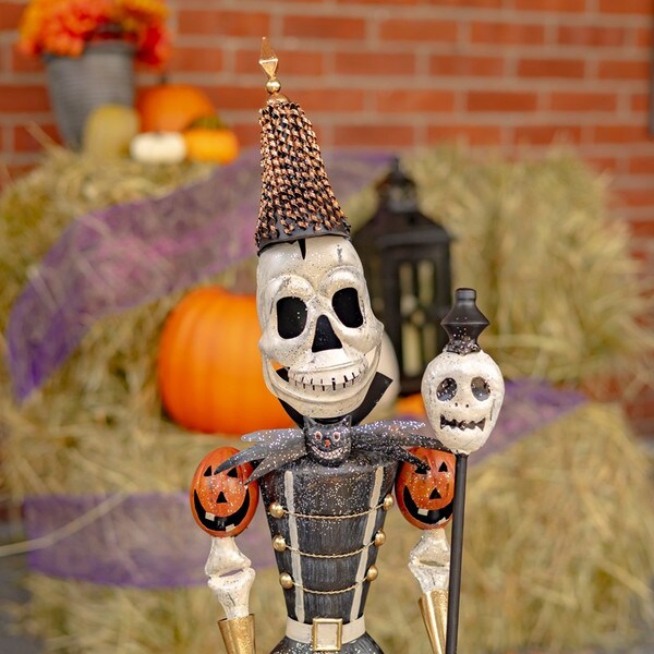 Halloween Skeletons Soldiers with Staffs 36"