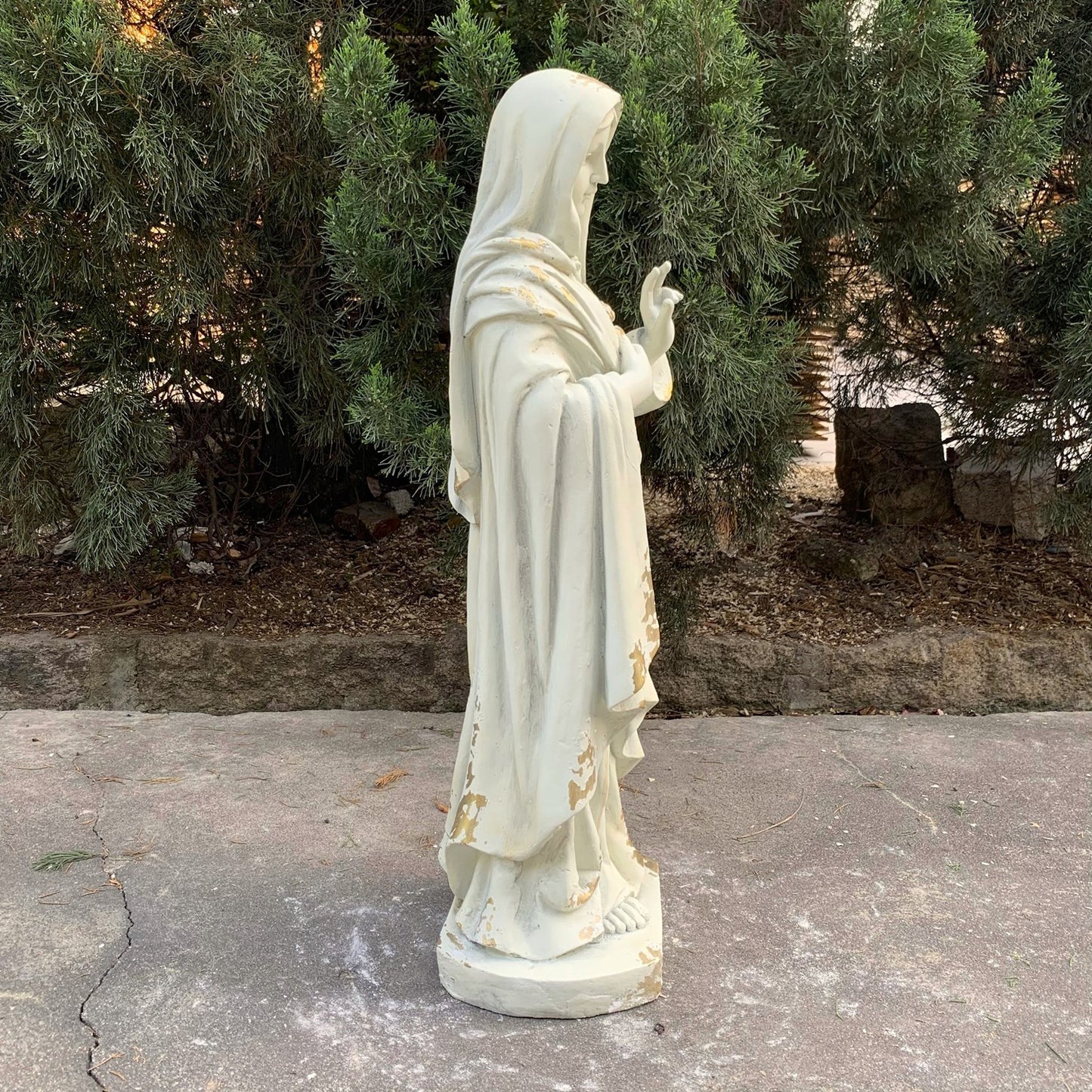 Blessed Mother Mary Sacred Heart Garden Statue side view of sculpture