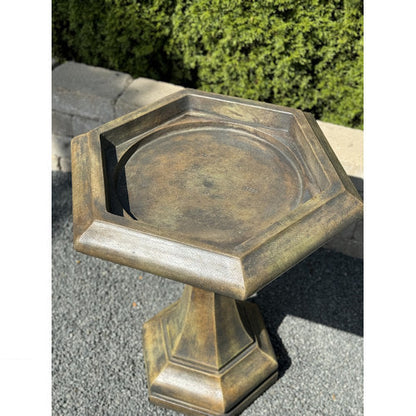Cement Henri Kensington Bird Bath Garden Stone Hexagon Top Art