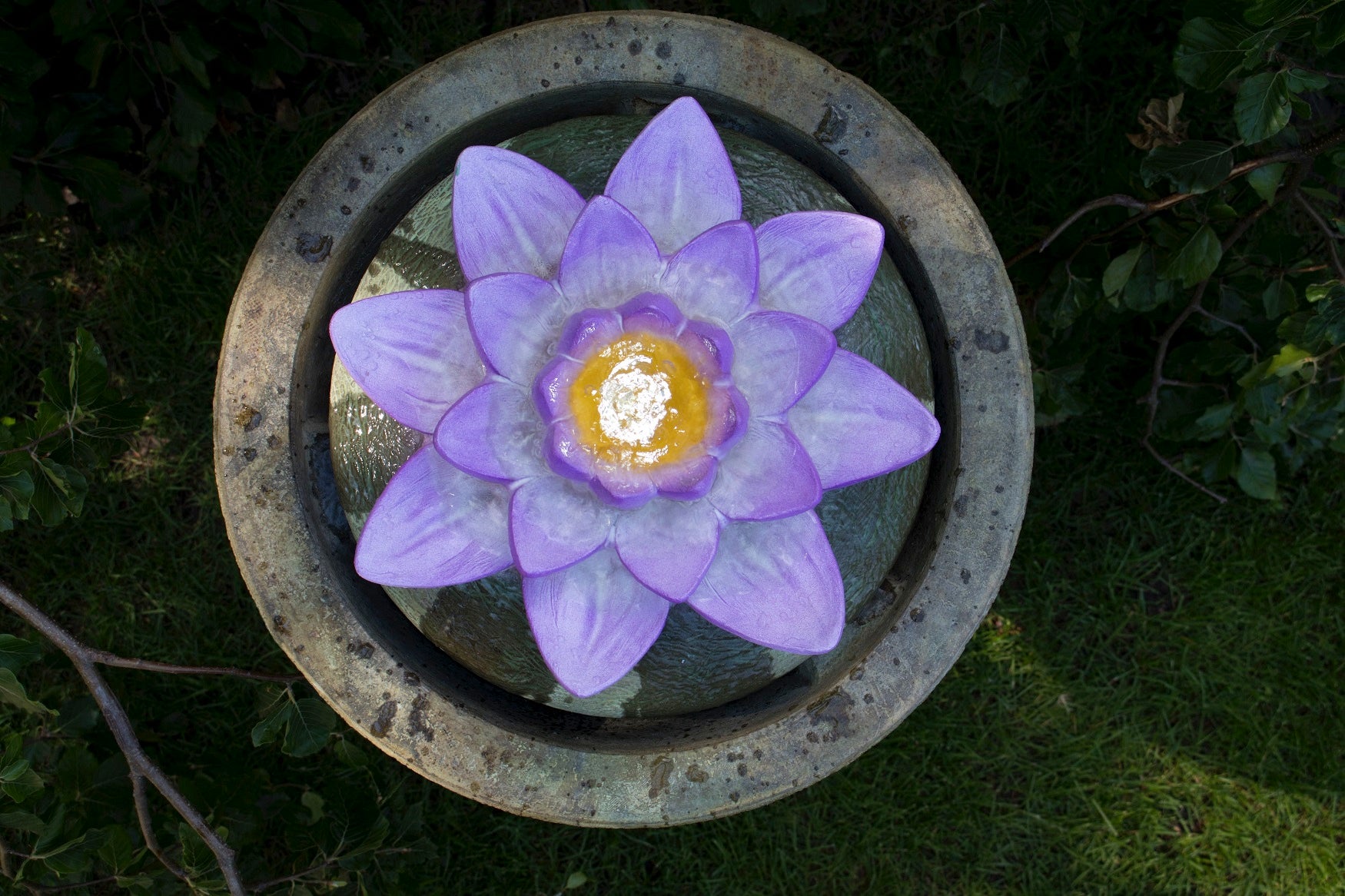 lotus blossom garden fountain with LED light top view of water feature sculpture