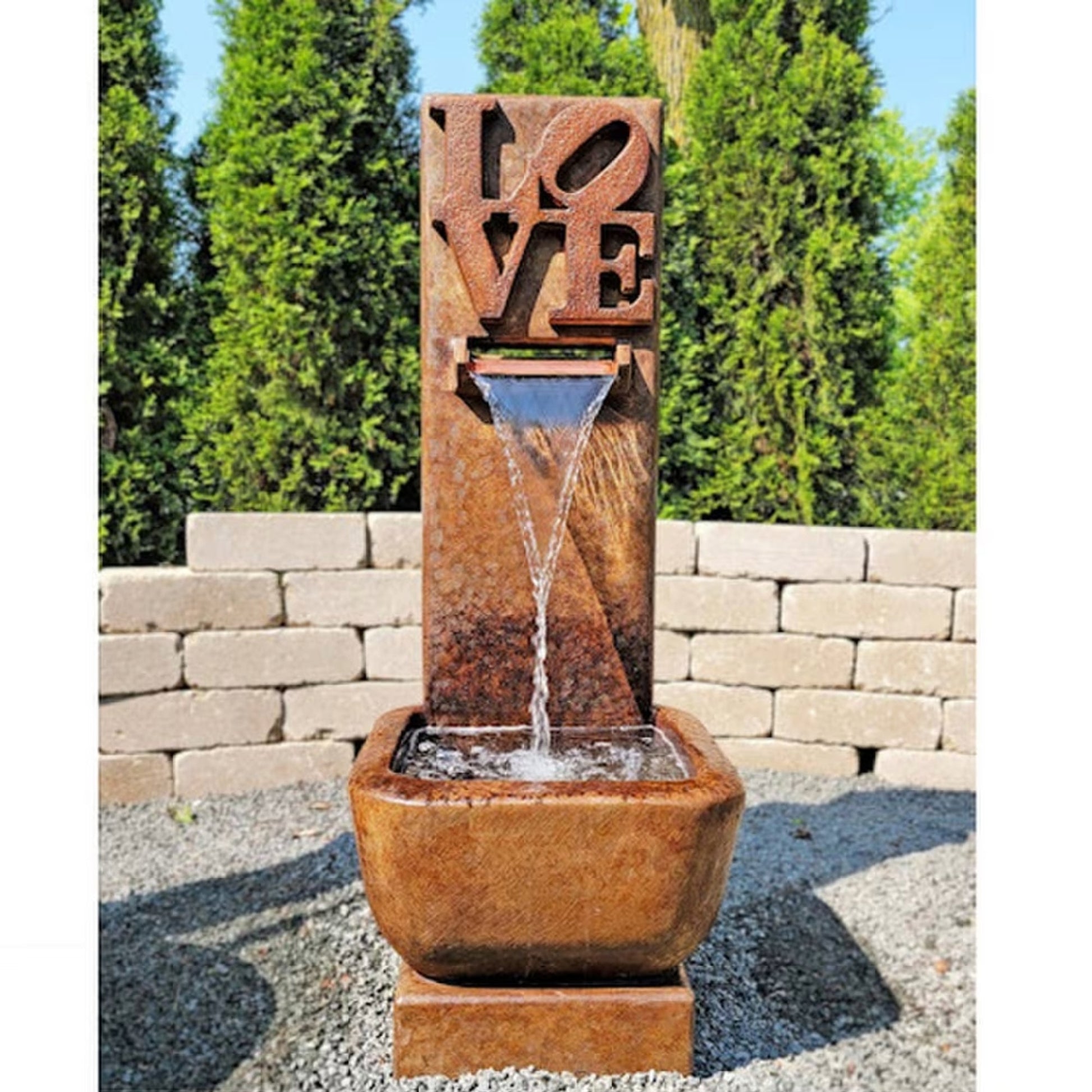 Love Wall Fountain With the Sculptural Word
