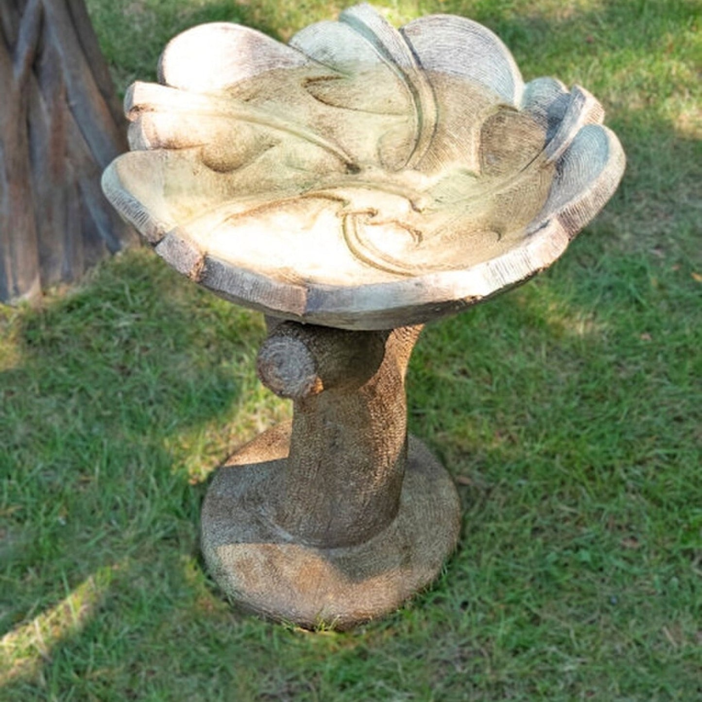 Maple Leaf Birdbath Garden Sculpture
