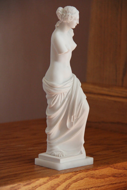Side view Museum inspired Venus de Milo Greek goddess sculpture