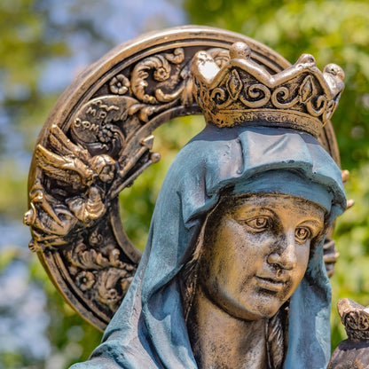 Close up of Face Our Lady of Perpetual Help Outdoor Statue – Blessed Mother and Child