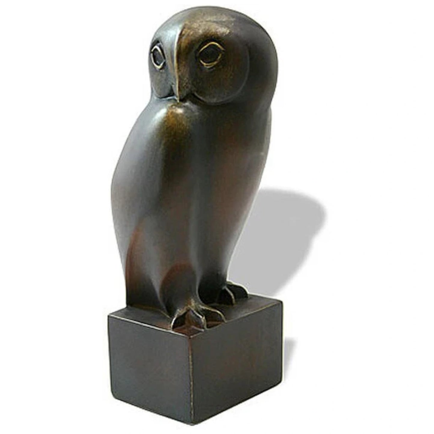 Minimalist owl sculpture with smooth contours and alert eyes, inspired by Francois Pompon’s modern animal forms.