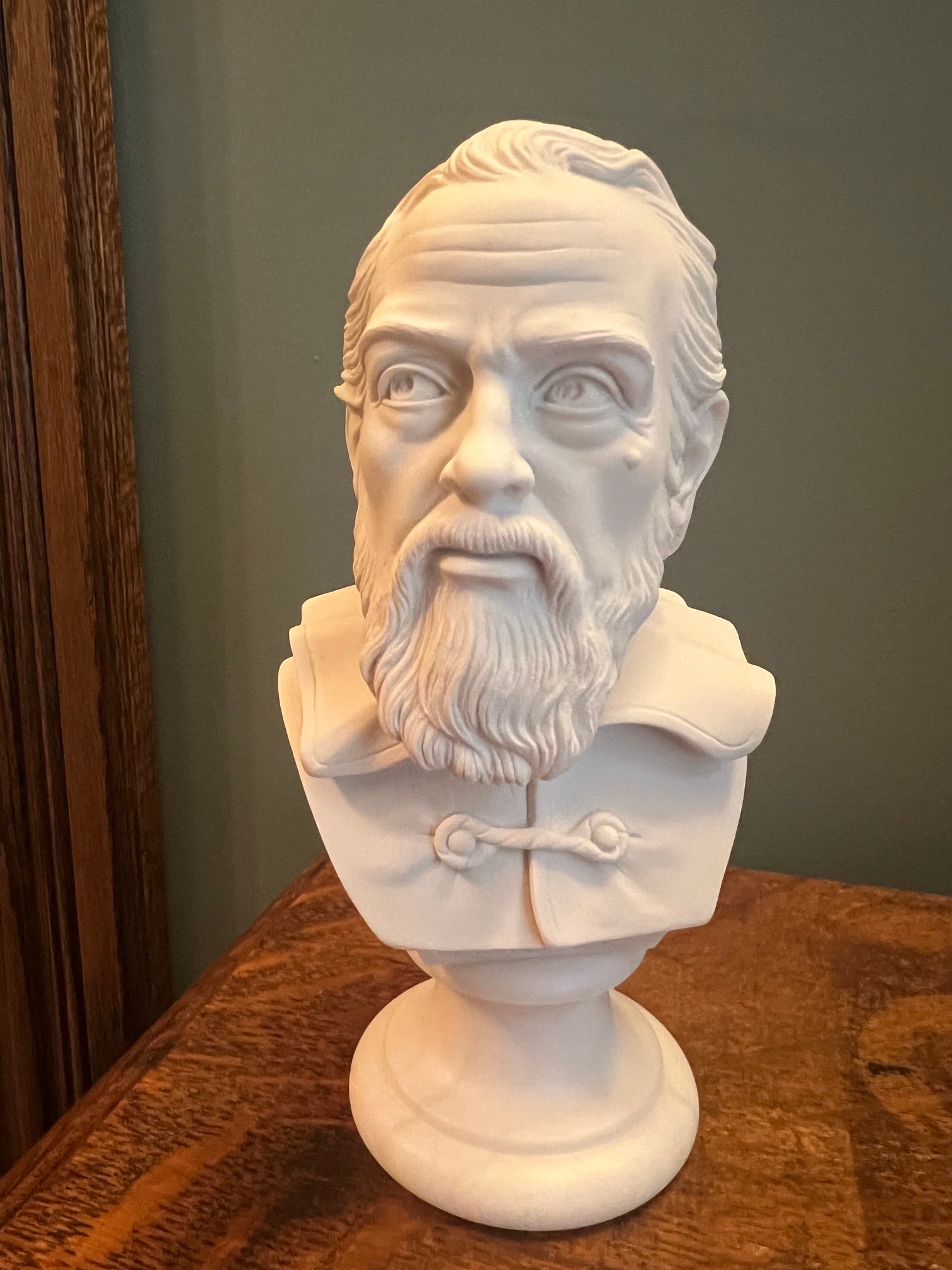 Italian Galileo Galilei sculpture portraiture of Astronomer statue high-end statue