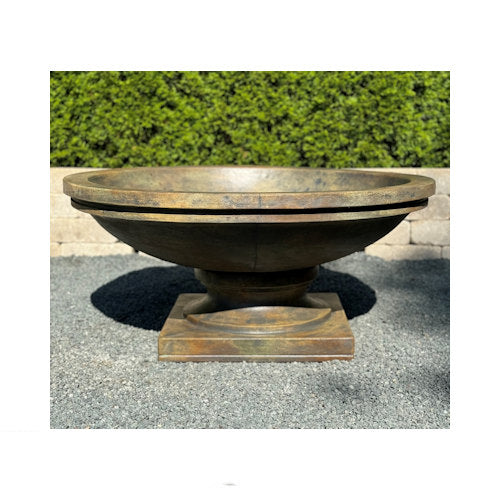 Prairie Dish Planter on square base in cast stone