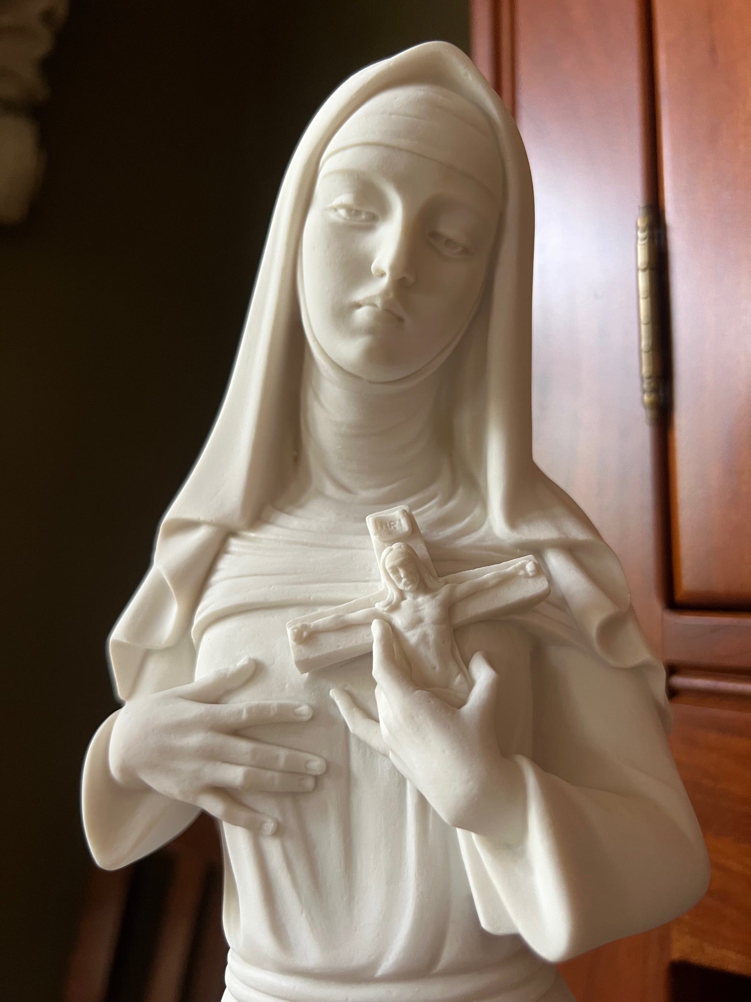 Italian Saint Rita of Cascia alabaster sculpture, patron saint of impossible causes, handcrafted in Italy with heirloom detail on a solid alabaster base.