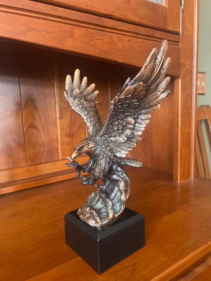 Majestic Soaring Eagle Sculpture on Base great for military awards 