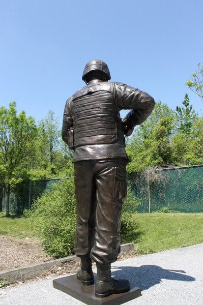 Soldier War Memorial Statue Life-Size Bronze Gun Sculpture Huge View